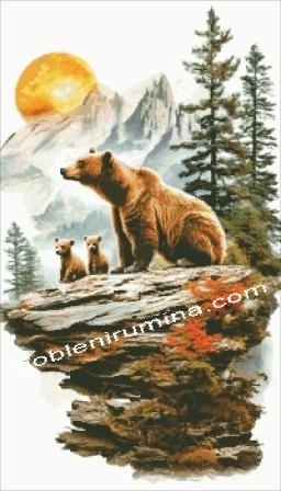 ПОД СЛЪНЧЕВИТЕ ЛЪЧИ
