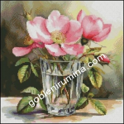 ЦВЕТЯ В ЧАША